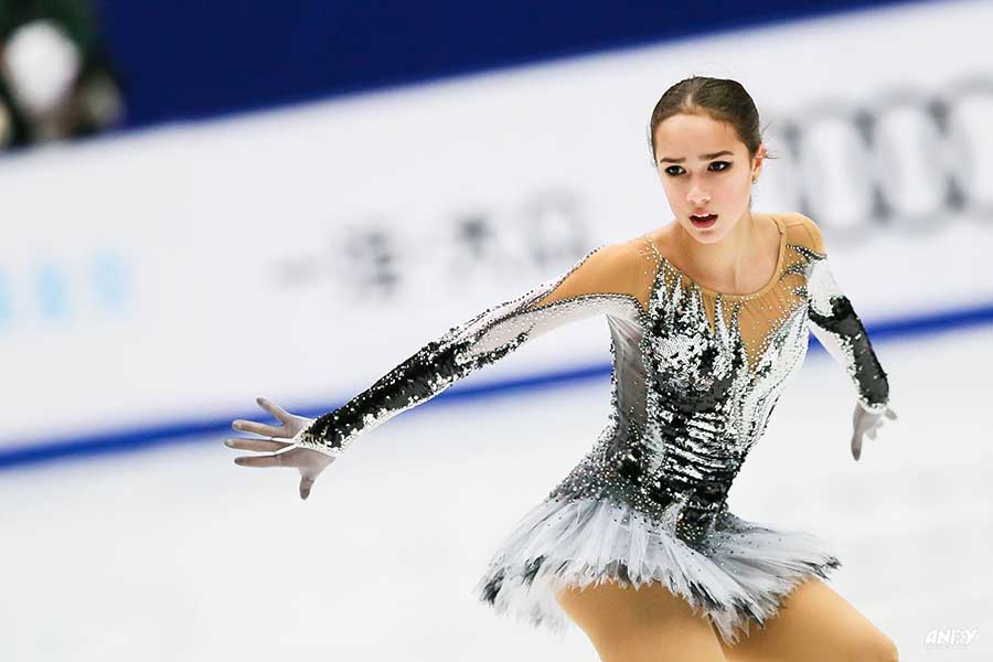 Алина Загитова