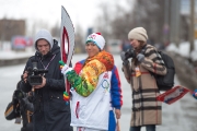 123Факелоносец Наговицина Елена, легкоатлетка, участница финала Олимпийских игр 2012 в Лондоне в беге на 5 км