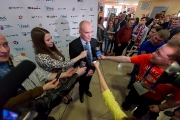 Церемония награждения хоккейного клуба Ижсталь серебряными медалями